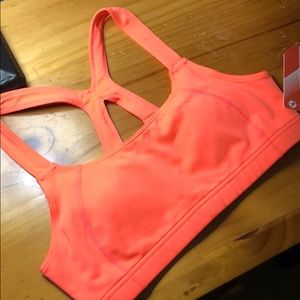 Brand new Oiselle Lesko Bra, snap size 8.